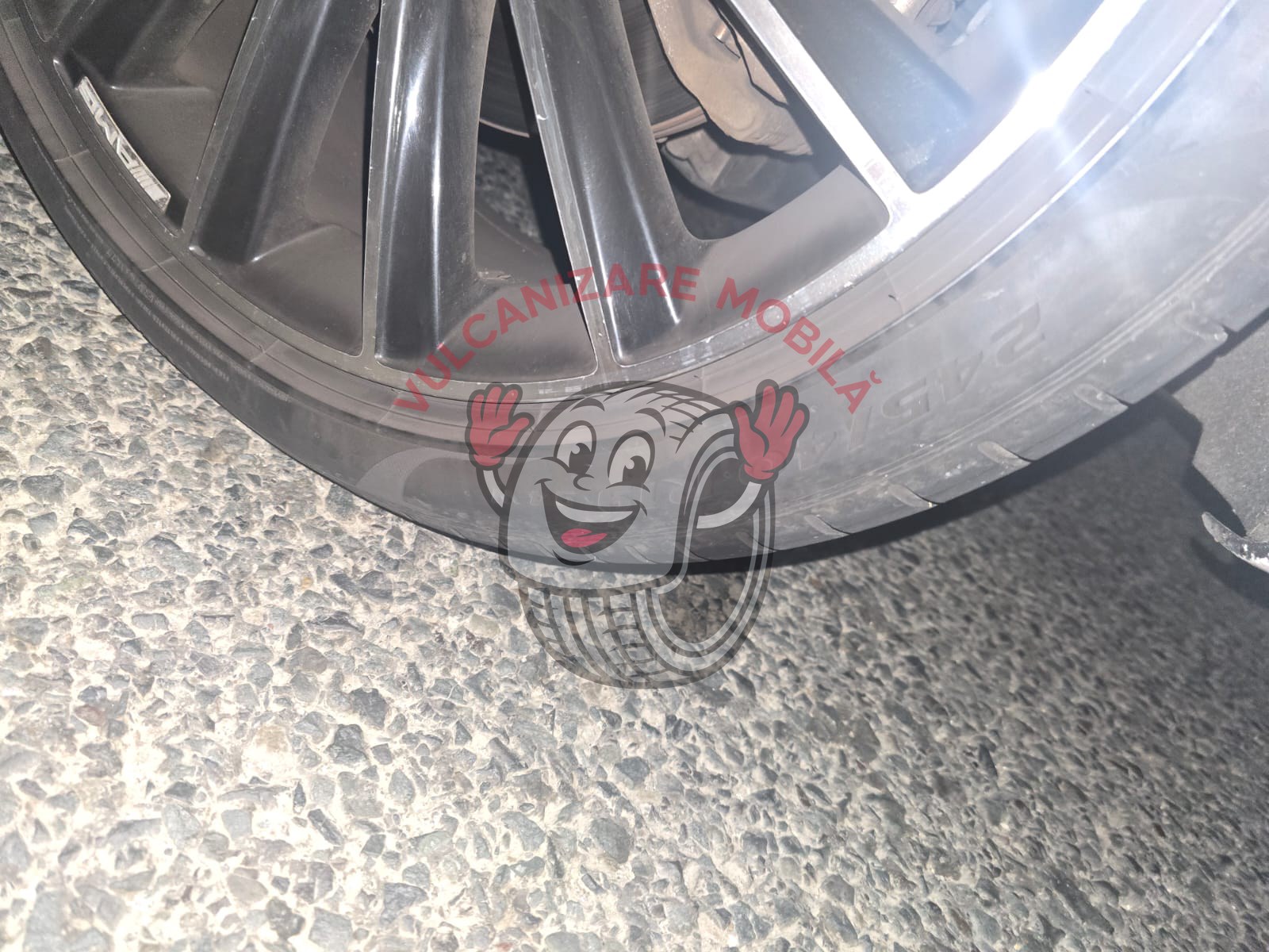 Vulcanizare mobilă în Traian Vuia