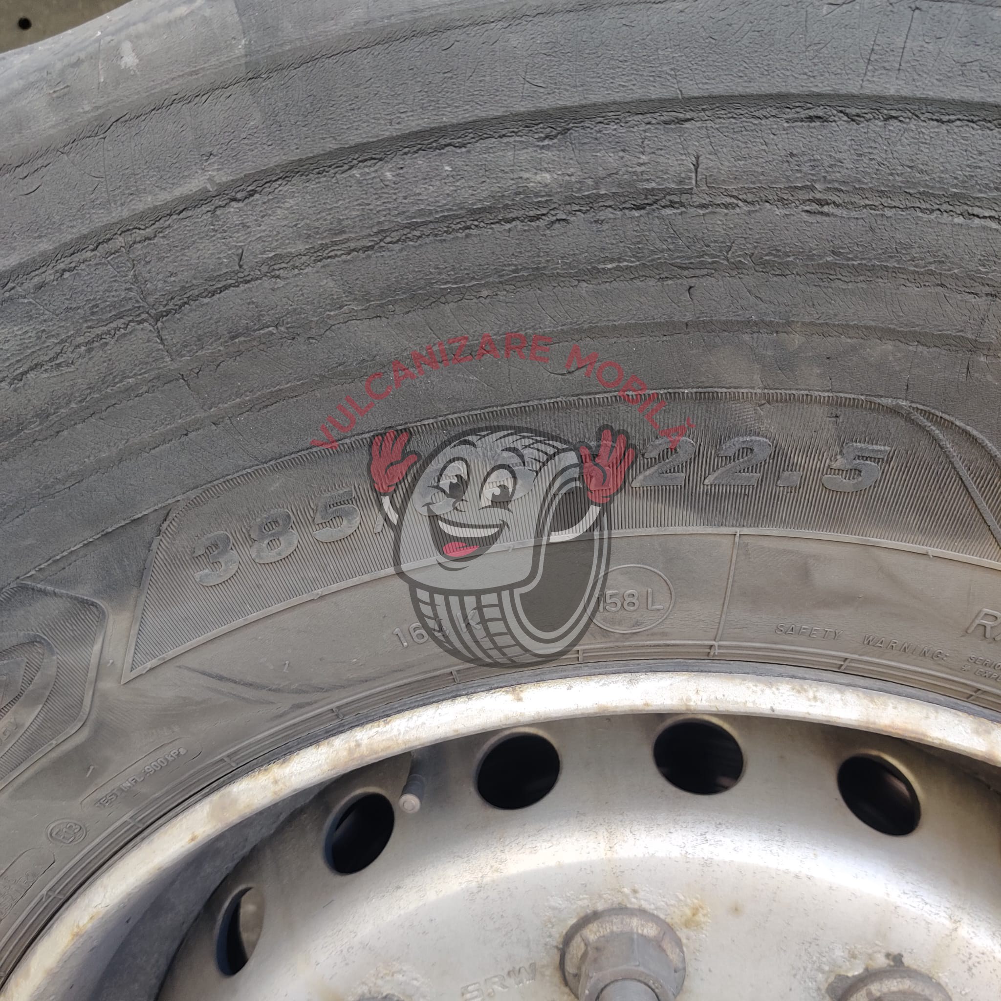 Vulcanizare mobilă în Bucium