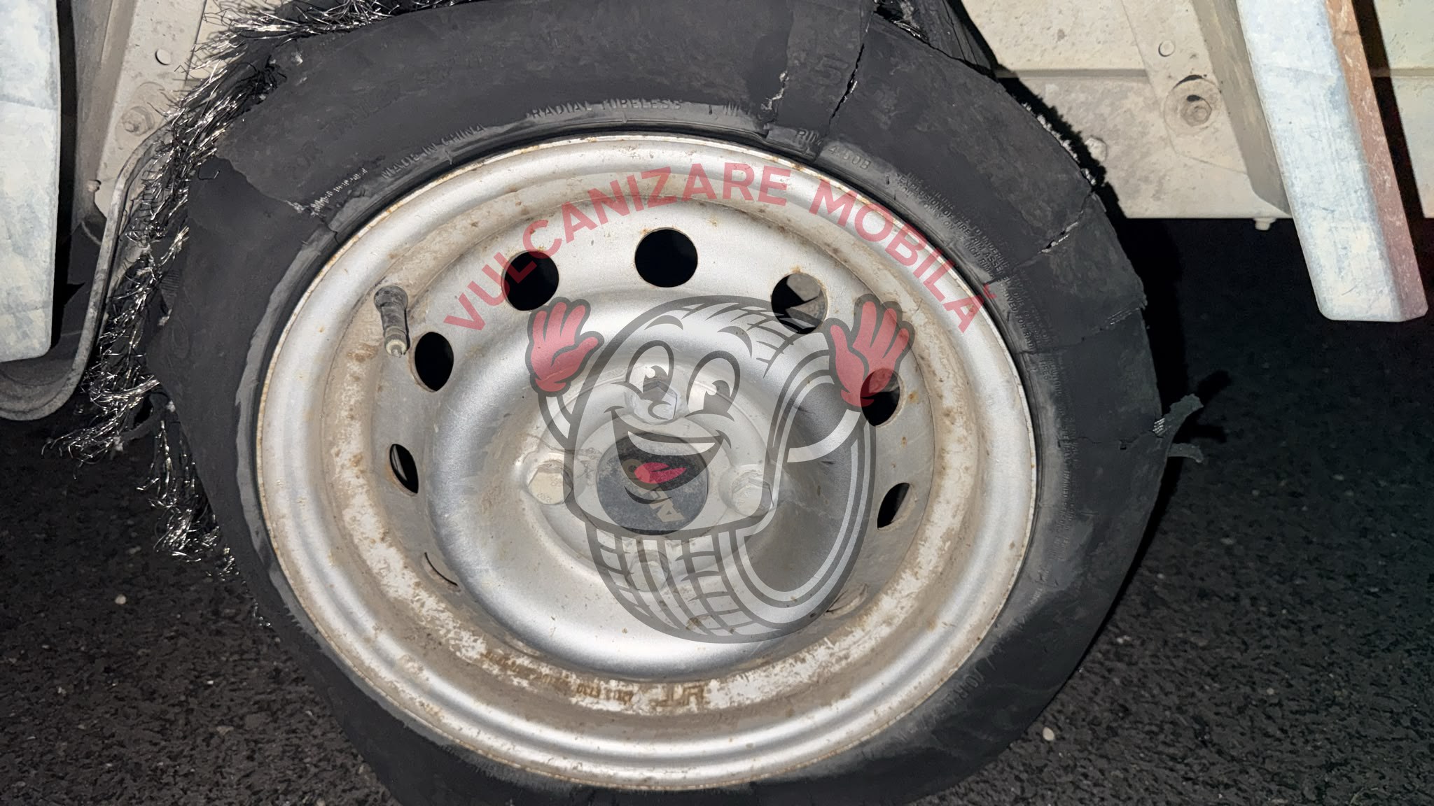 Vulcanizare mobilă în Siretu