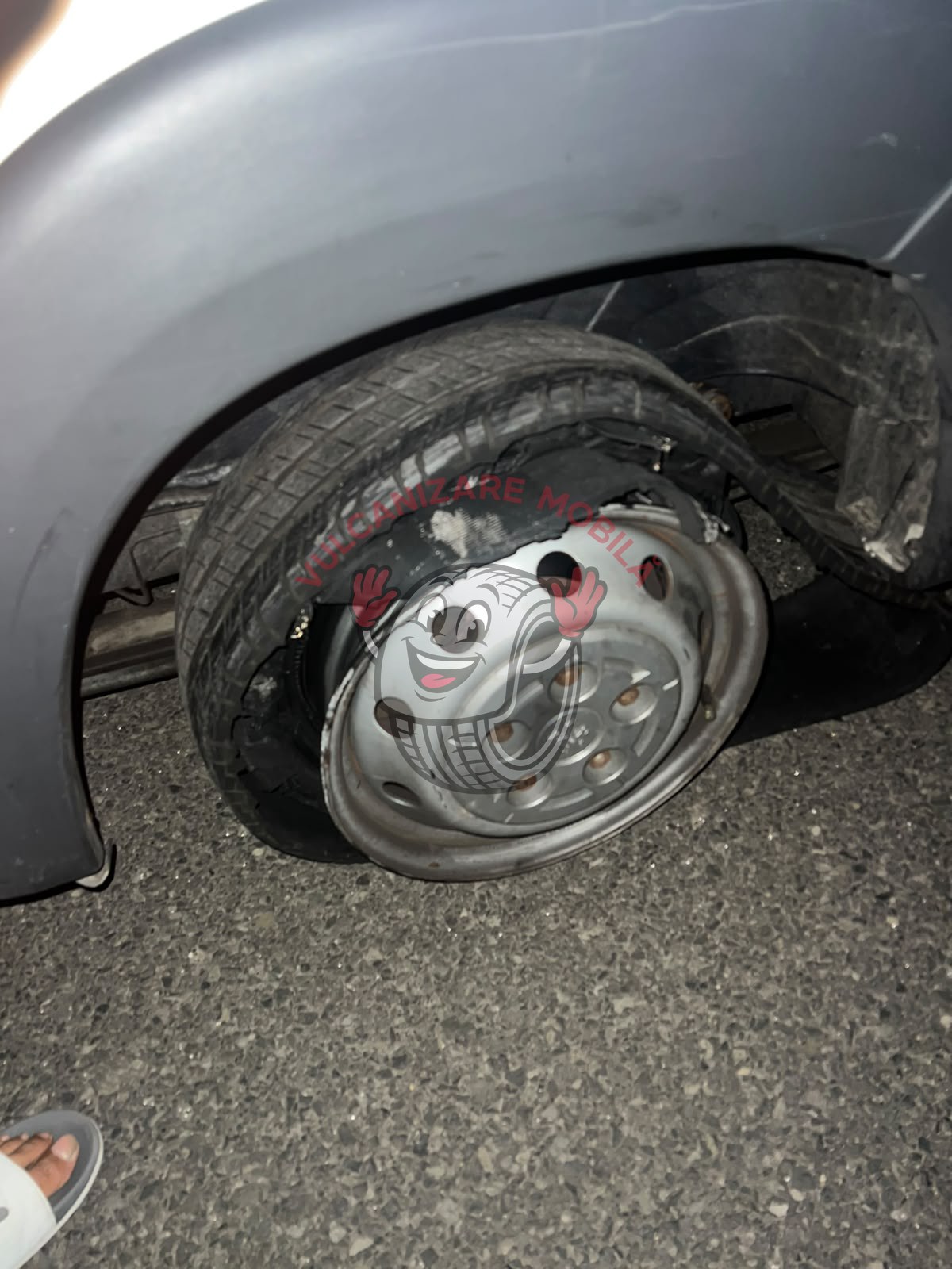 Vulcanizare mobilă în Petresti