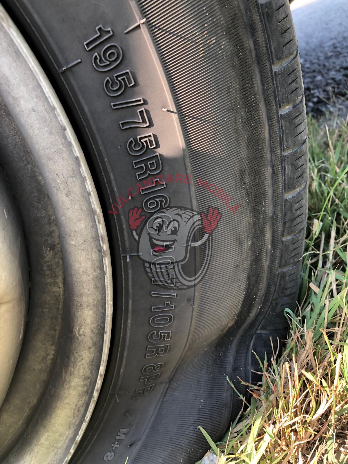 Vulcanizare mobilă în Suseni