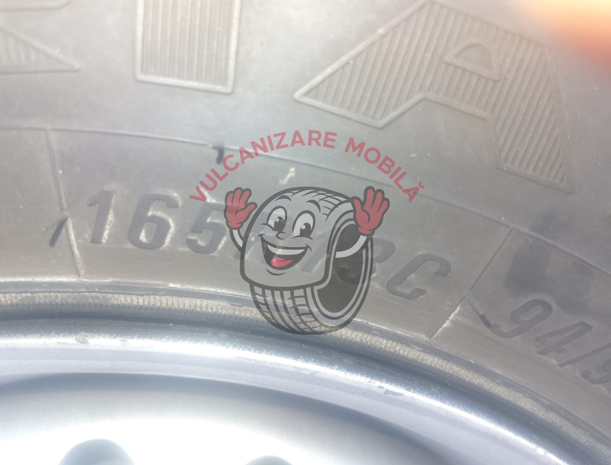 Vulcanizare mobilă Rahau – intervenție reală