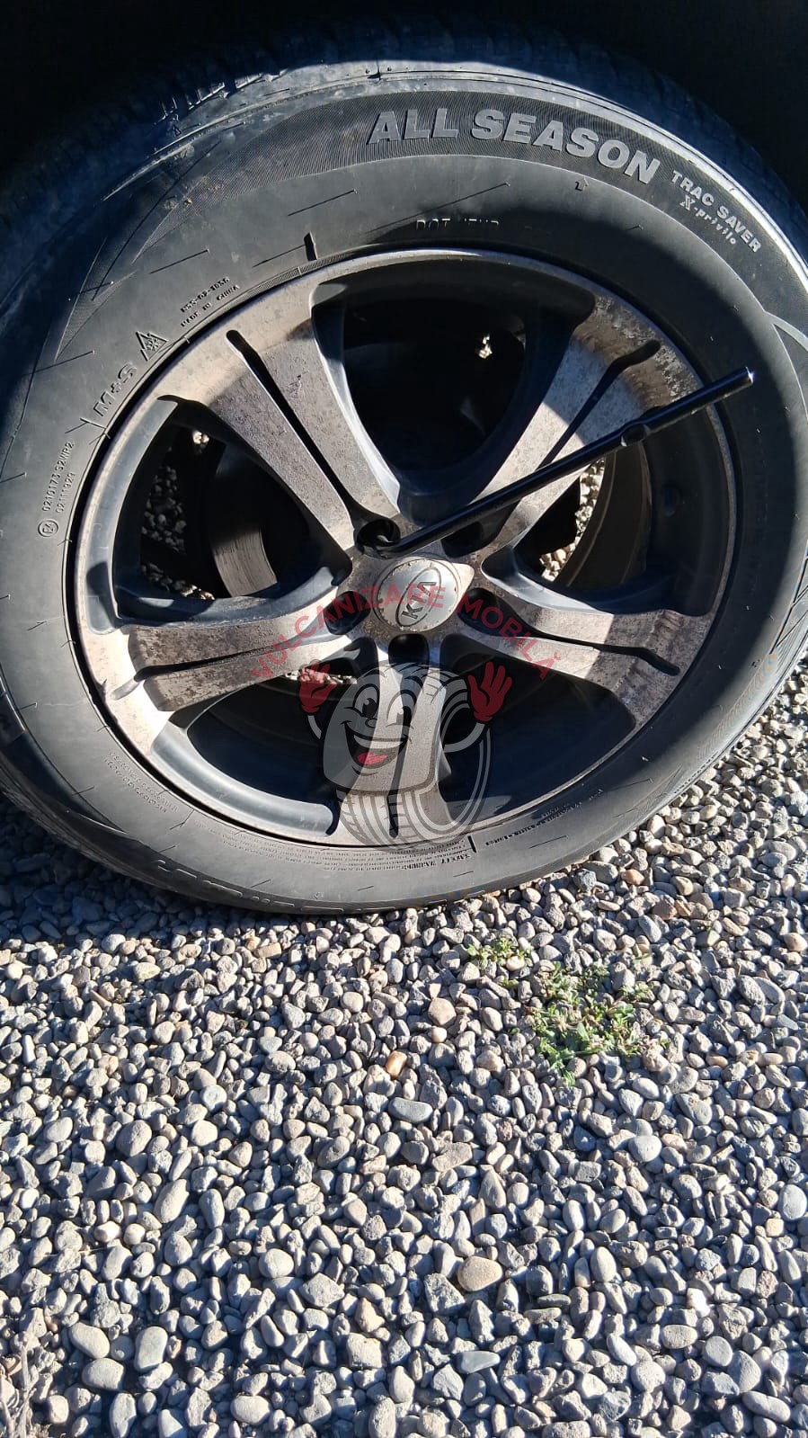 Vulcanizare mobilă în Dumbrăvioara
