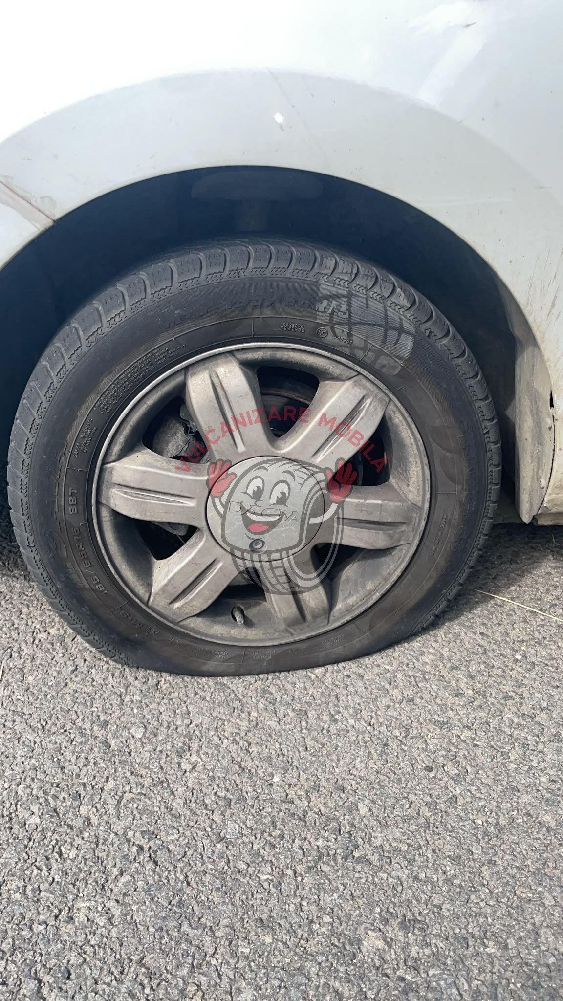Vulcanizare mobilă în Drumul Sfântul Ioan 177