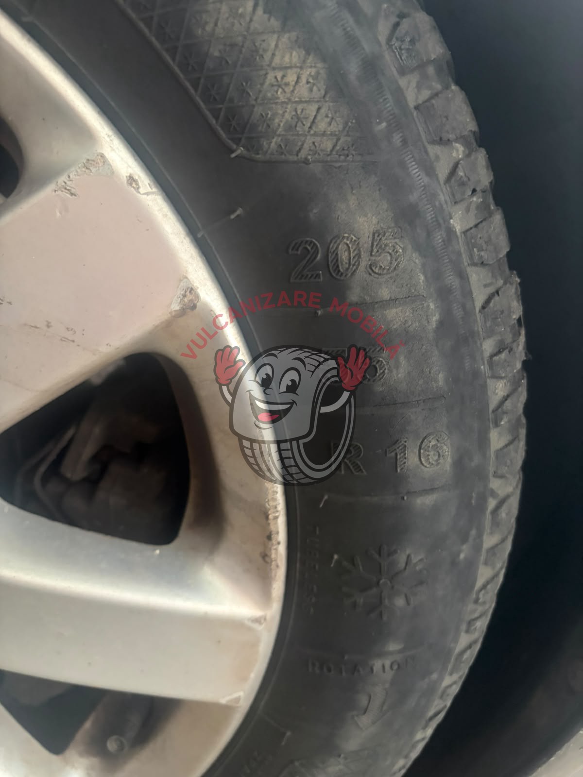 Vulcanizare mobilă 44.435180 – intervenție reală