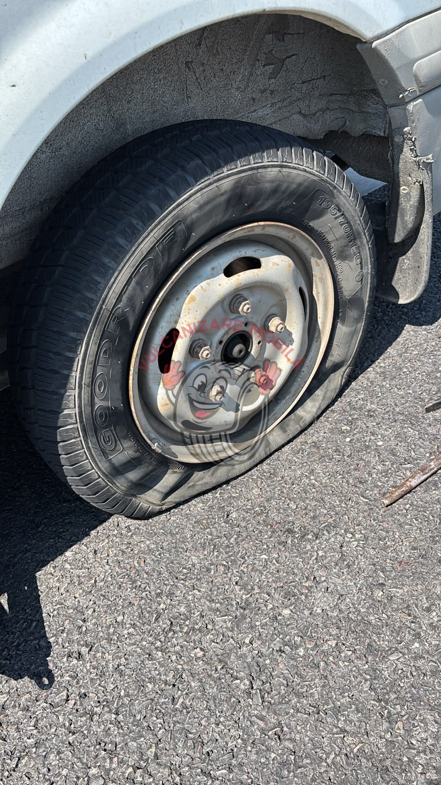 Vulcanizare mobilă 44.747619 – intervenție reală