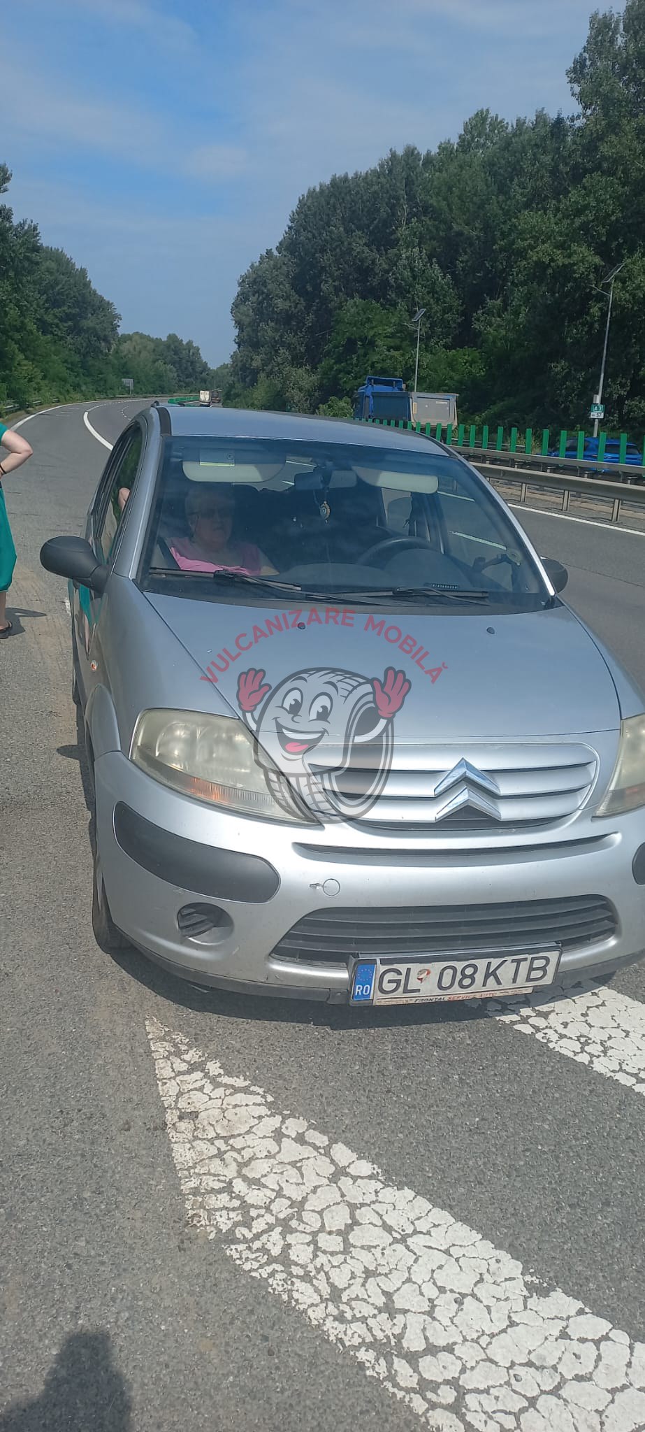 Vulcanizare mobilă în Comuna Râfov