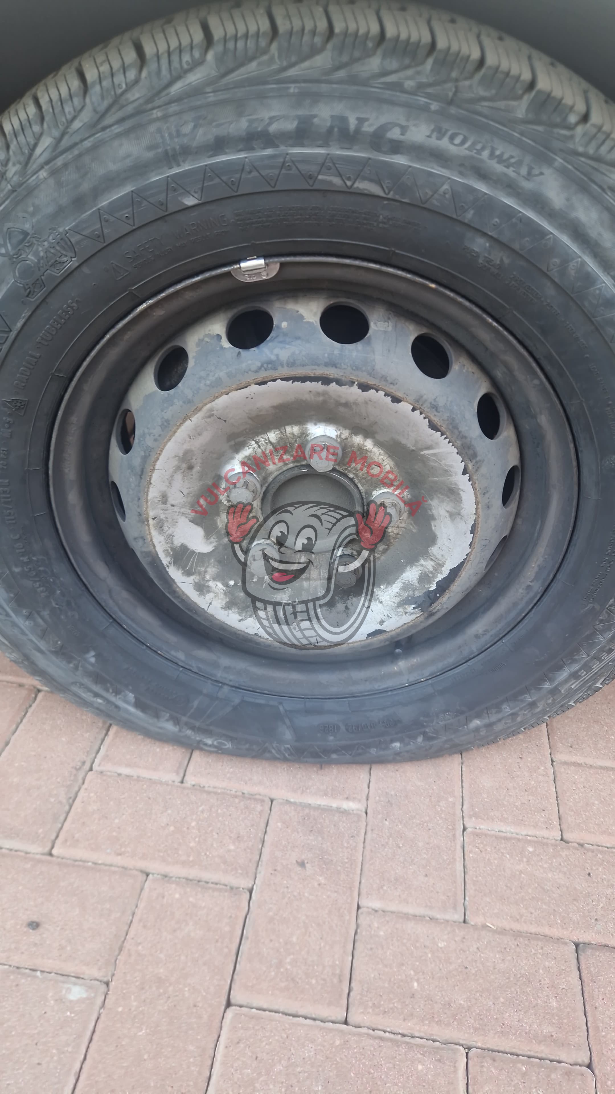 Vulcanizare mobilă în Baile Herculane
