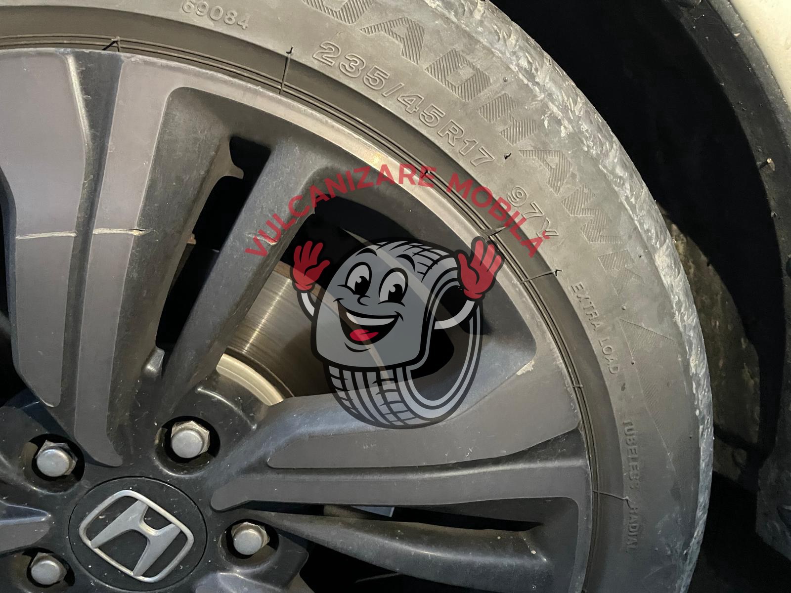 Vulcanizare mobilă în 45.855159